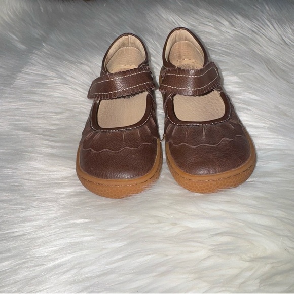 Livie & Luca Chocolate Ruche Mary Jane Shoes - Picture 3 of 9
